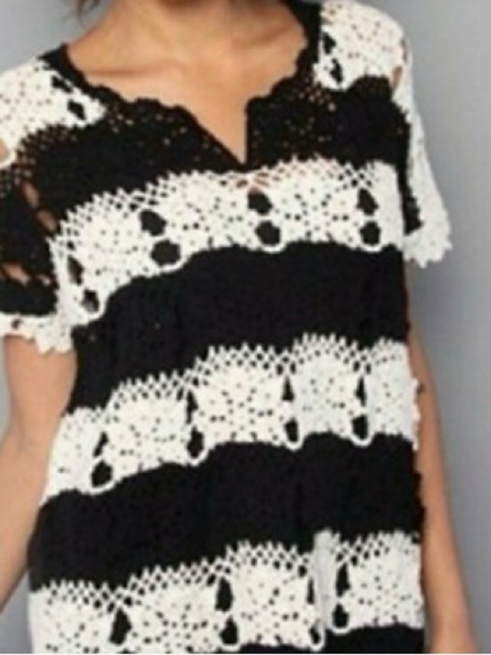 Free People Black & White Crochet Knit Short-Sleeve Top GUC size Large
